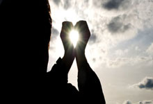 虎扑体育：每体：特尔施特根想赶及复出踢欧冠决赛，但注册.